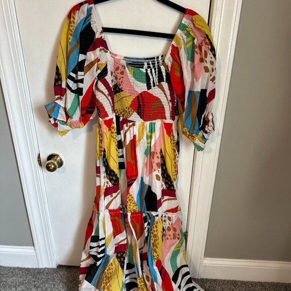 NWOT Boutique Smocked Abstract Boho Maxi Dress- Size M - Picture 2 of 5